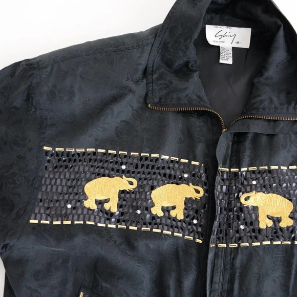 Vintage  Shiy Black with Gold Elephant 100% Silk Jacket Med - Picture 11 of 12